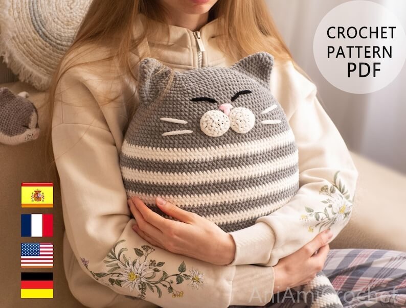 fall crochet pillow pattern cozy home decor